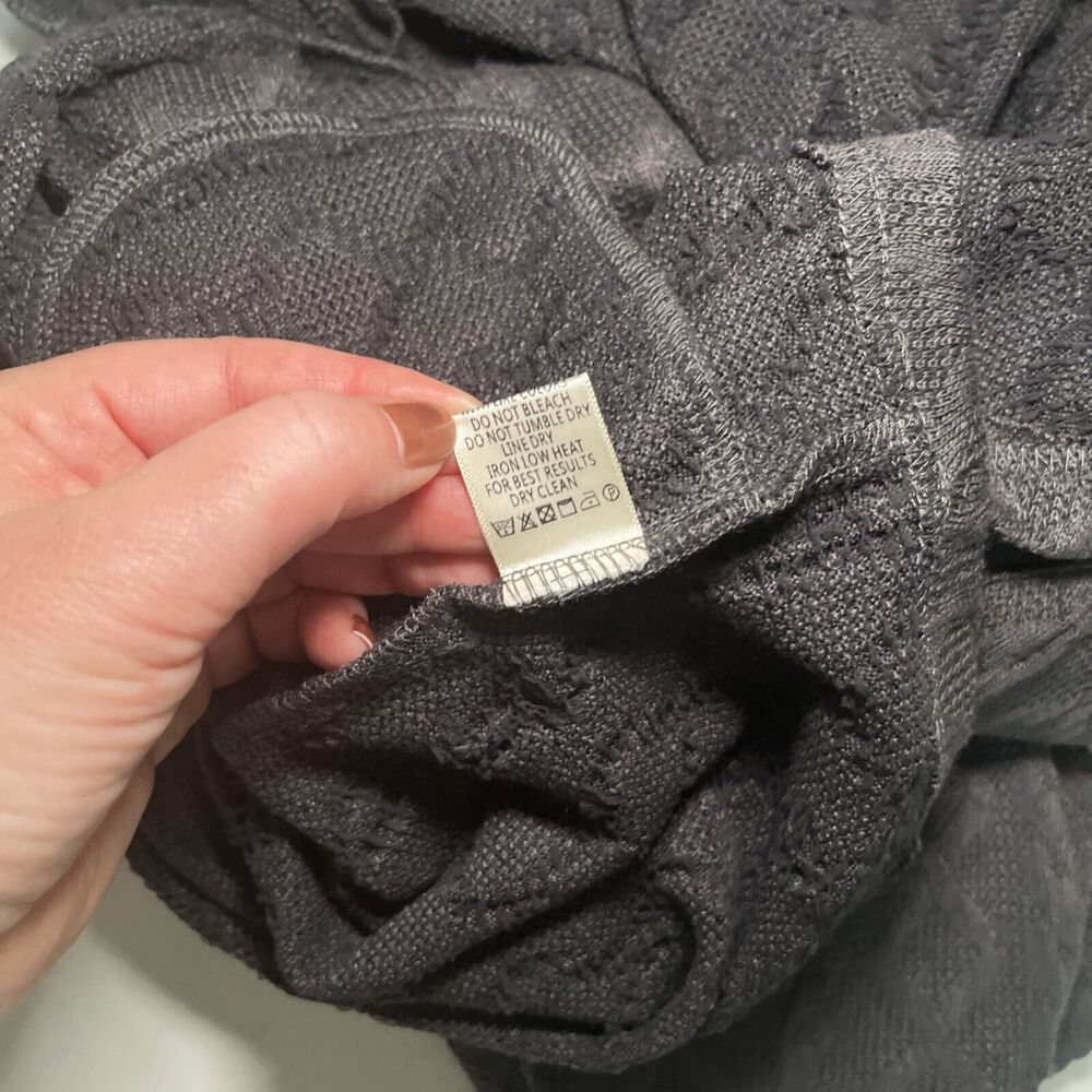 New In Boutique Gray Cable Knit Oversized Button Down Shacket Womens Size Large - Picture 10 of 12